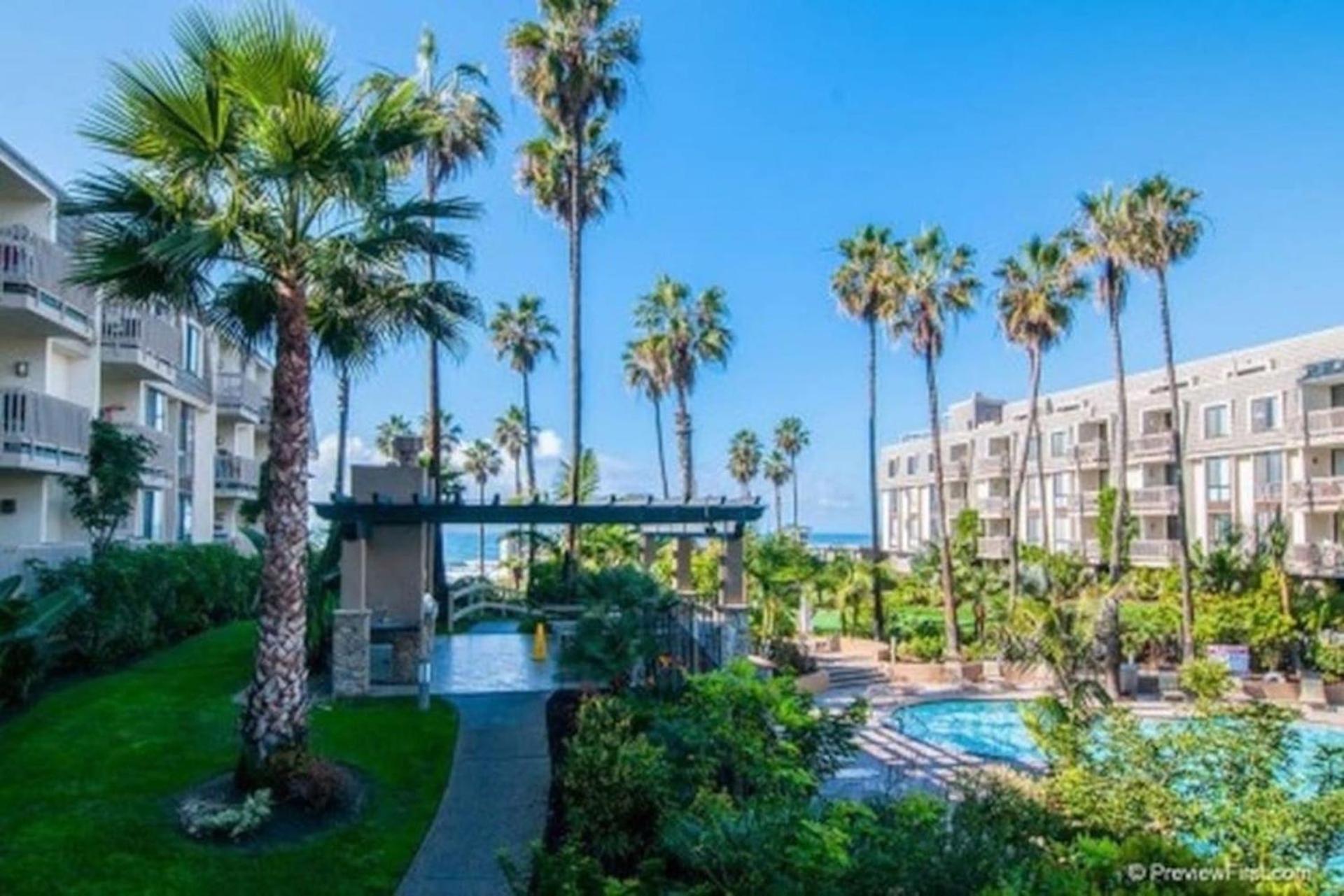 Oceanview Retreat - Steps To The Beach And 2 Pools Oceanside Exterior foto